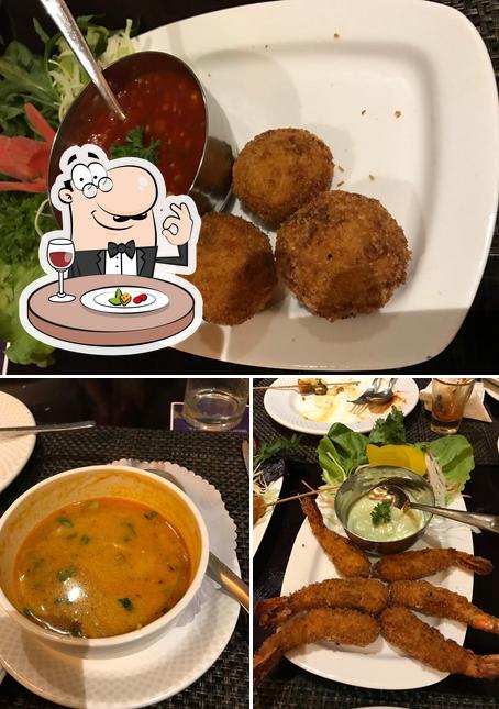 Meals at Hotel Clark International