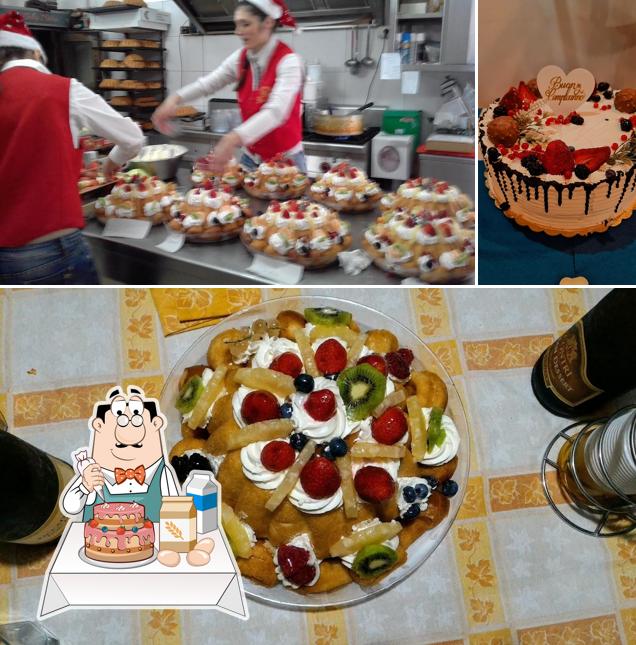 Guarda la foto di Pasticceria De Luca