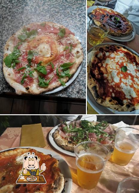 Ordina una pizza a La Strettoia Ristorante Pizzeria