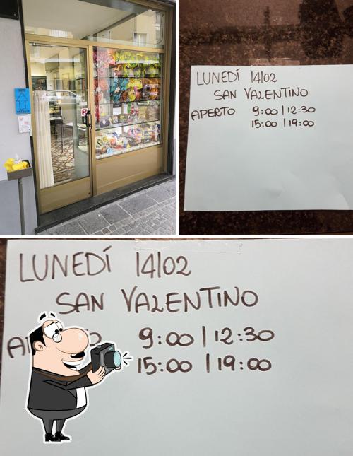 Guarda questa immagine di Pasticceria Bracchi