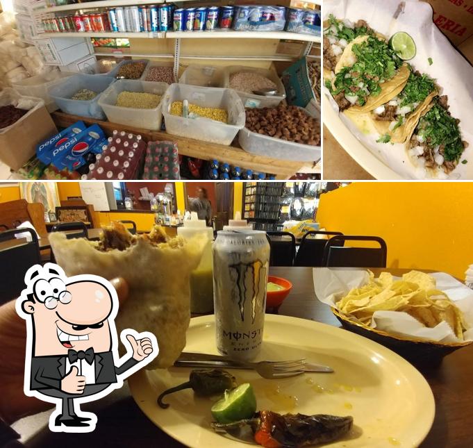 Abarrotes Carrillo in Davenport Restaurant reviews