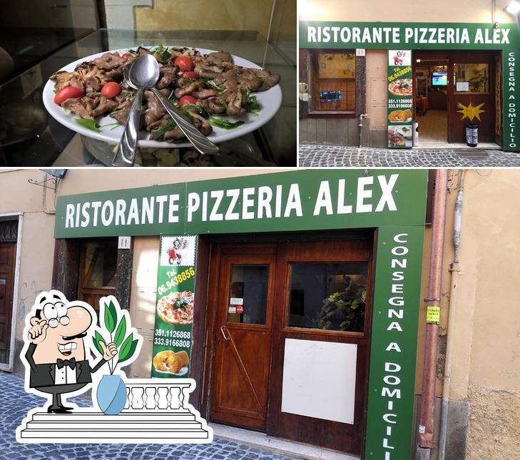 La foto della esterno e cibo di Pizzeria Alex