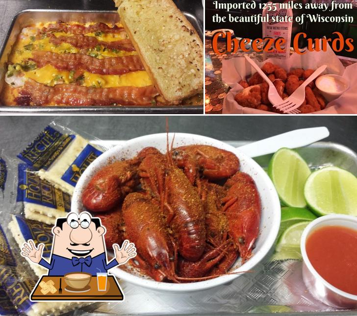 B2 Bombers Oyster Pub in El Paso Restaurant menu and reviews
