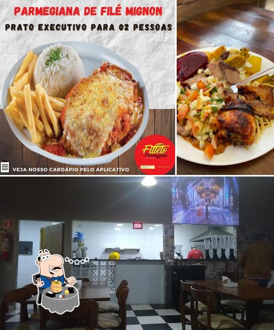 A comida e interior do restaurante