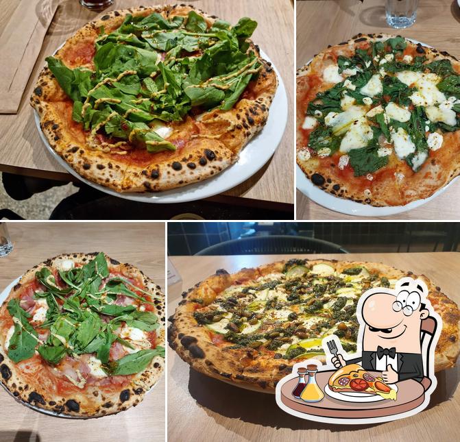 Escolha diferentes variedades de pizza
