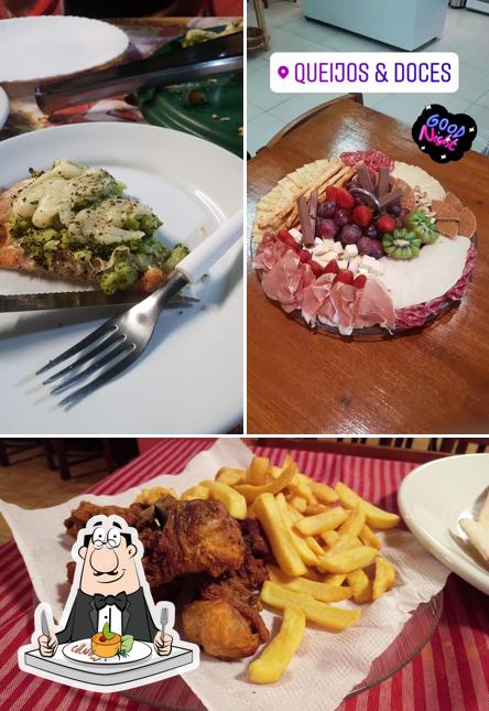 Comida em Pizzaria Guimarães JP
