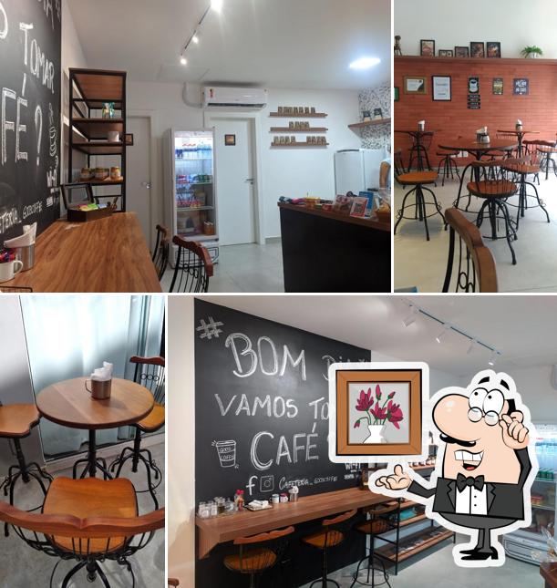 O interior do Cafeteria Good Coffee