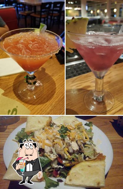 Mira las imágenes que muestran bebida y comida en Chili's Grill & Bar