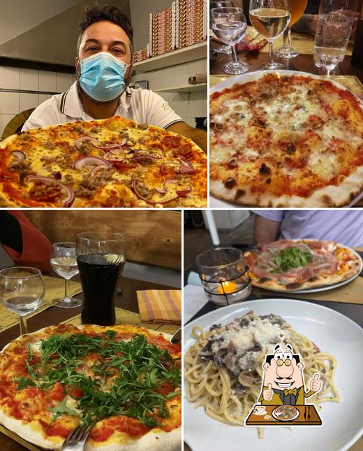 Ordina tra le svariate varianti di pizza