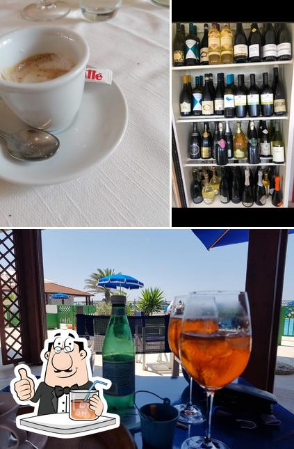 Prova un drink dal menu