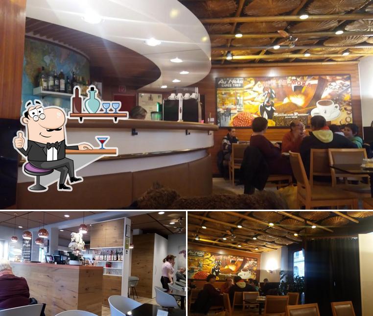 Dai un'occhiata agli interni di Bar et Magasin Au Moka