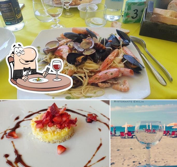 Cibo al Ristorante Emilia - CHIUSO