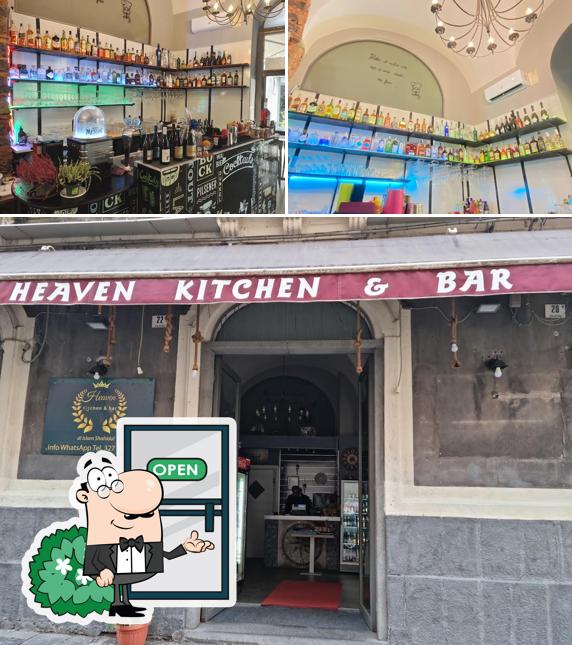 Gli esterni di Heaven Kitchen & Bar