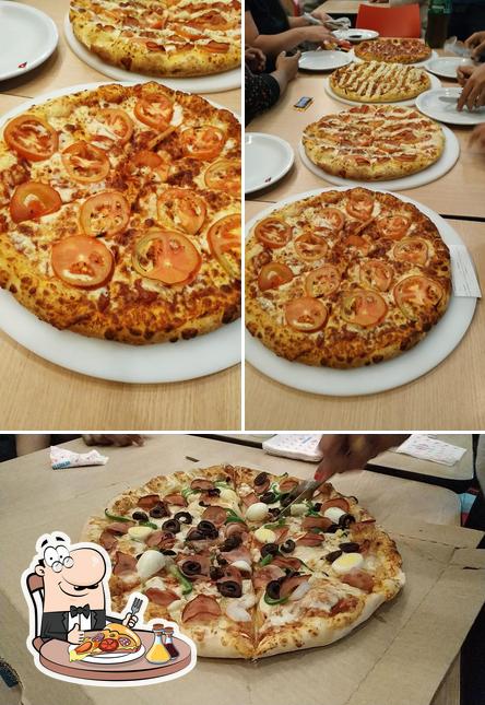 Escolha pizza no Spoleto