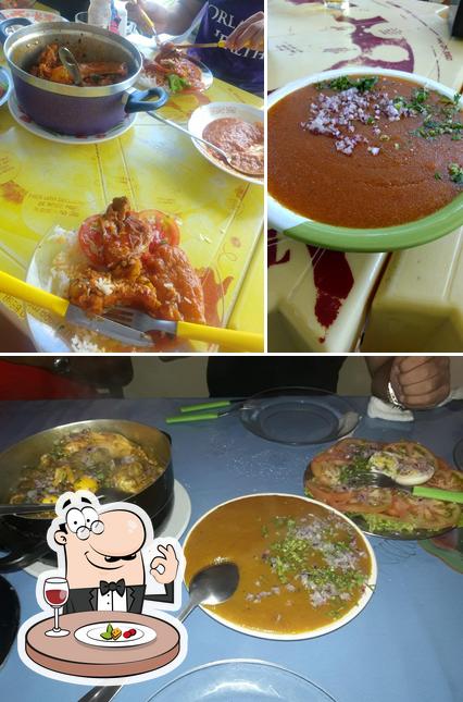 Comida em Restaurante da Noelia