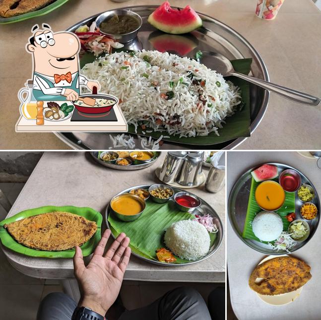 Fried rice at Cafe Saraswat