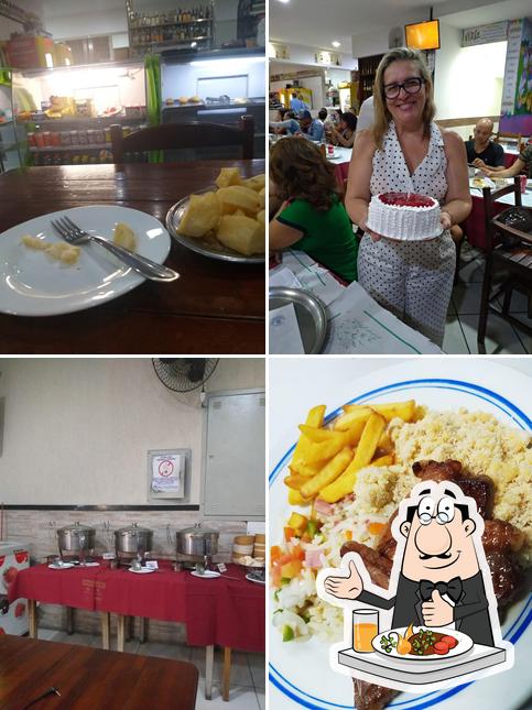 Comida em Restaurante Barril da Brasil