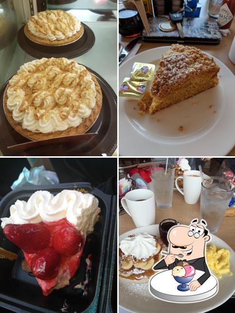 Coco's Bakery Restaurant, 18120 Hawthorne Blvd in Torrance - Restaurant ...
