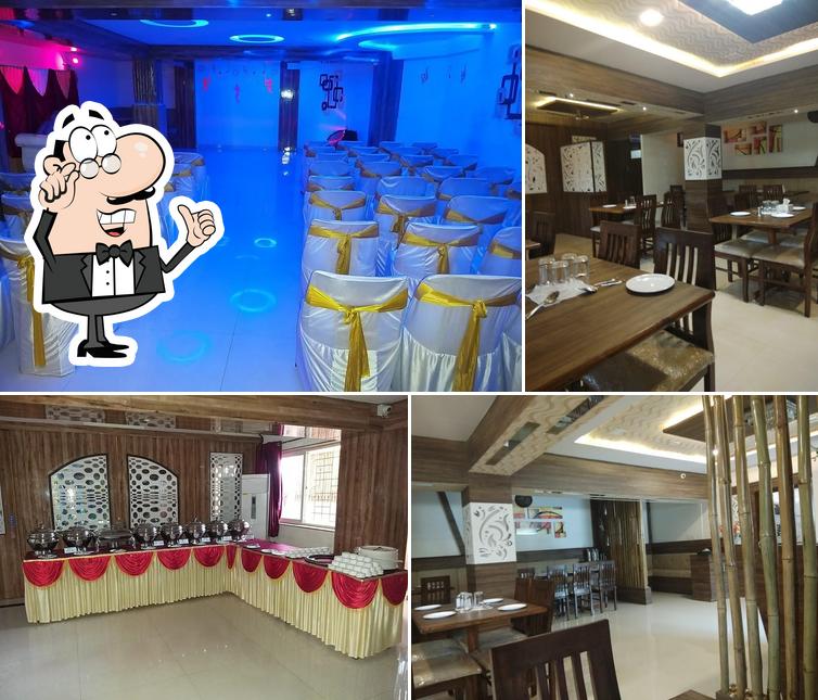 Check out how Samruddhi Restaurant and Bar looks inside