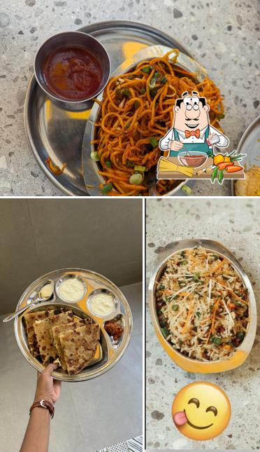 Spaghetti bolognese at Sharmaji Parathawala