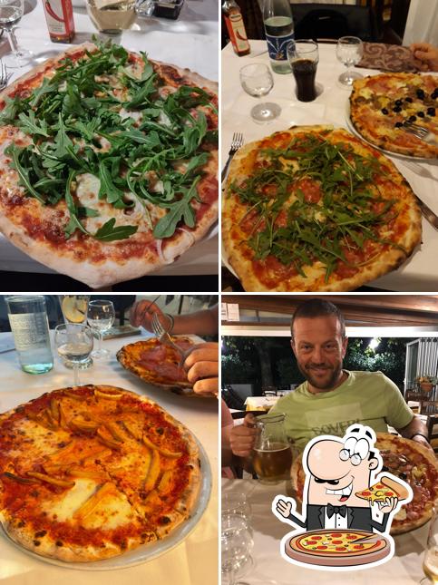 A Ristorante Pizzeria Oasi di Savignano sul Rubicone, puoi assaggiare una bella pizza