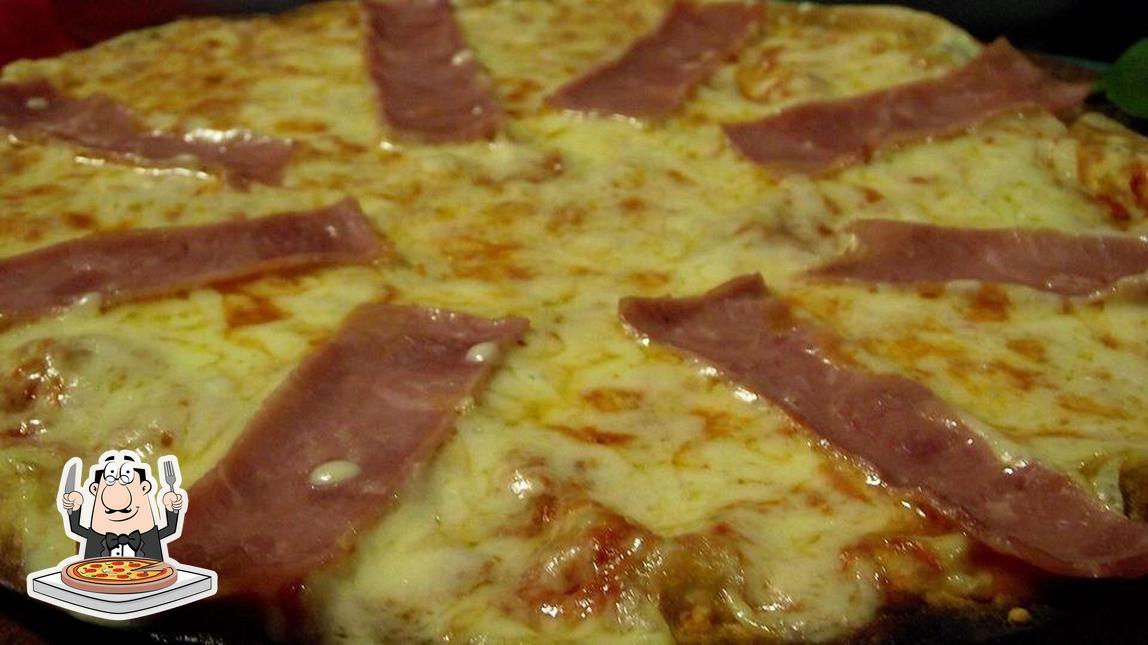 Peça diferentes tipos de pizza