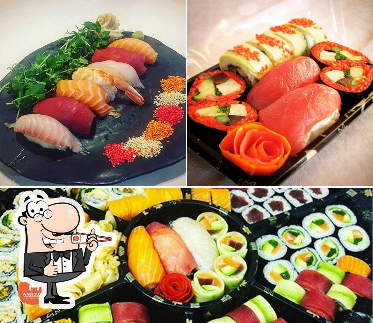 Prueba uno de sus distintos tipos de sushi