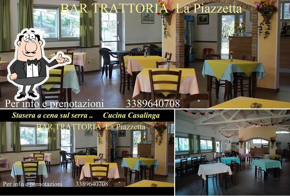 Gli interni di Trattoria La Piazzetta