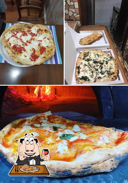 A Rosso Peperone 1, vous pouvez essayer des pizzas