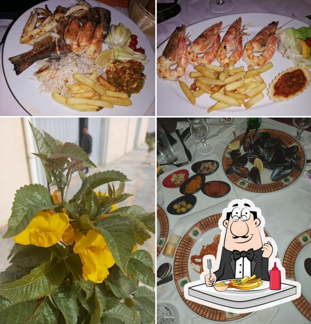 Commandez des frites à Restaurant Fatroucha