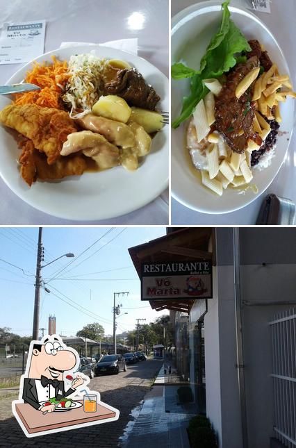 A imagem a Restaurante Vó Marta’s comida e exterior