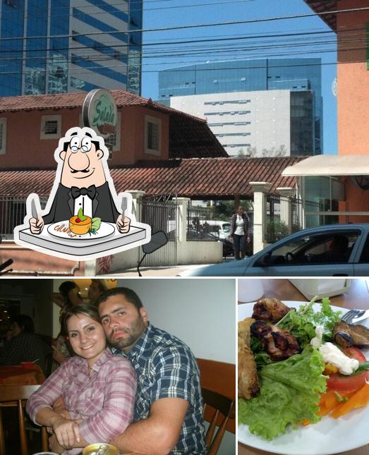 Comida em Salada Grill