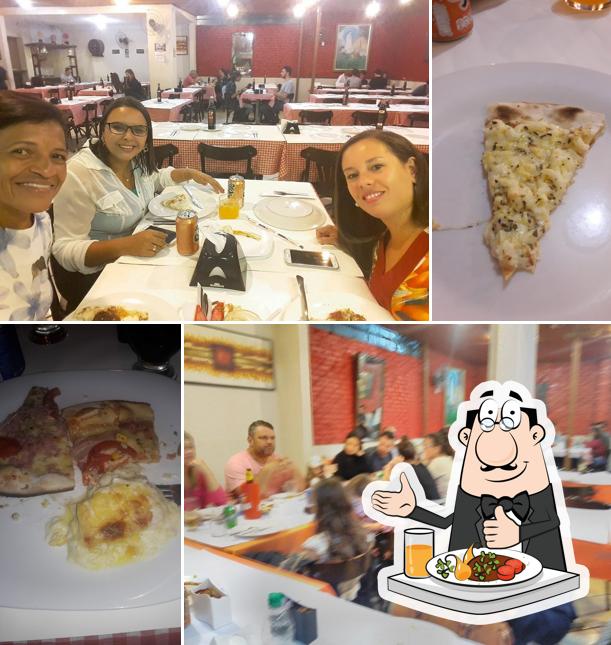 Comida em Pizzaria Giramondo