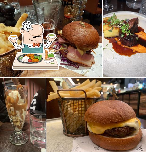Whiskey Lima Golf in Wellington Restaurant reviews