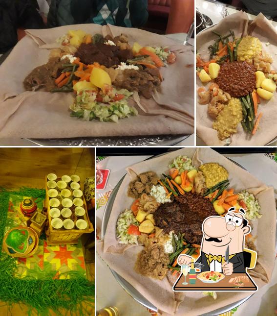 Еда в "Ethiopian Restaurant"