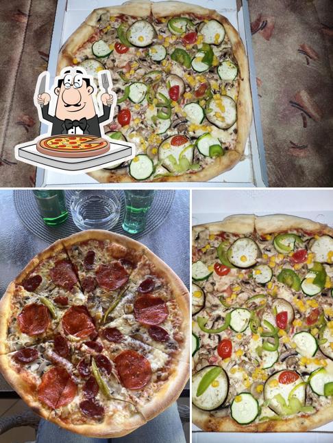 Ordina una pizza a Pizzeria Piccolina