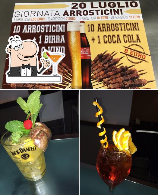 Prenditi un drink dal menu