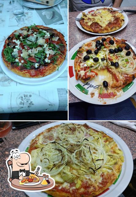 Essayez des pizzas à Pizzeria La Capanna