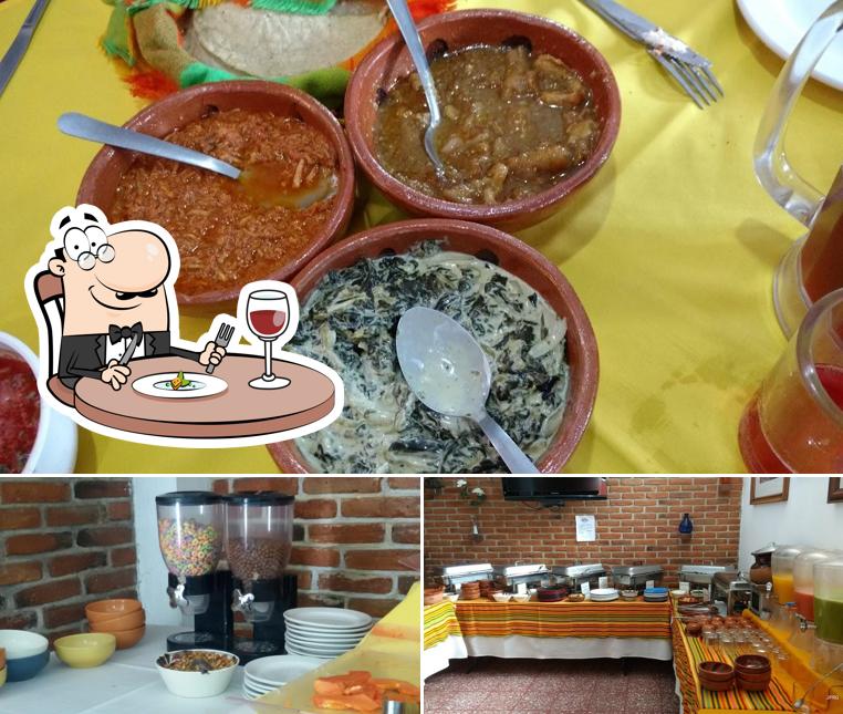 Meals at Los Quelites