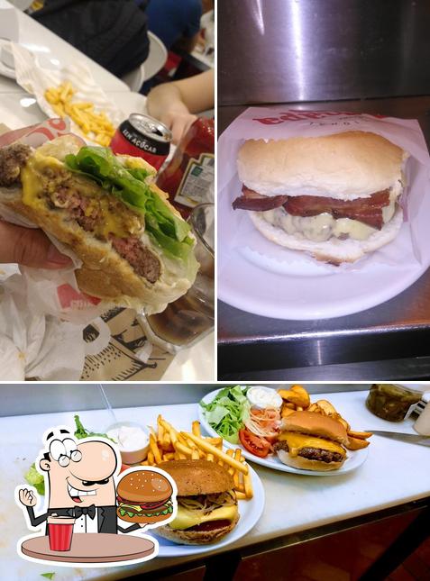 Experimente um hambúrguer no Achapa Hamburgers e Delivery - Aclimação