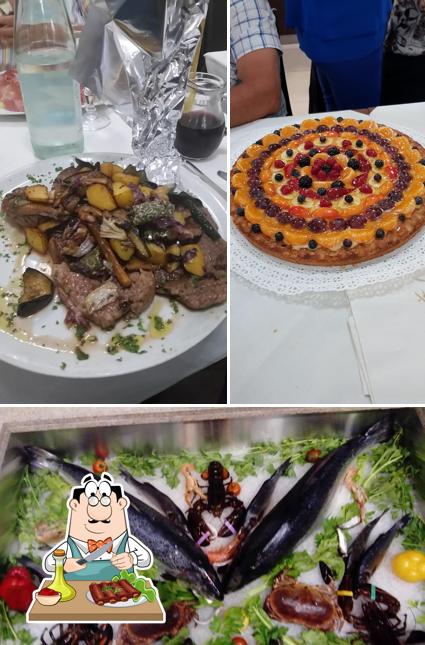 Prova i un pasto a base di carne a Ristorante Pizzeria Il Pescatore 4