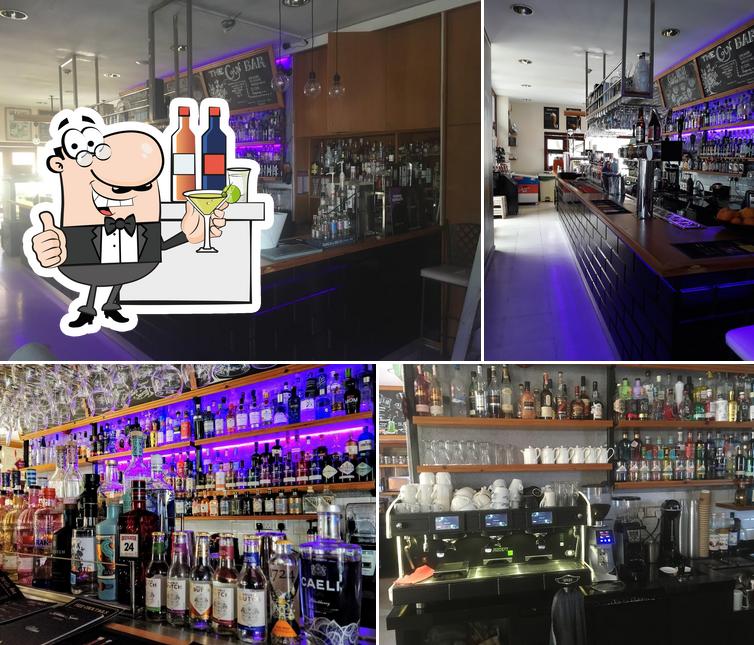 Kathikas Square Gin Bar
