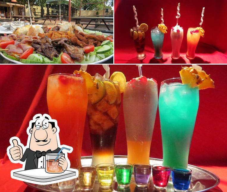 The image of Boa Vida Cafe’s drink and food