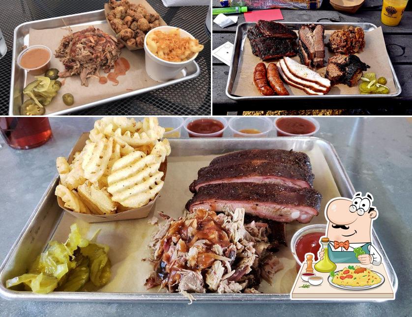 Ferris Wheelers Backyard and BBQ in Dallas - Restaurant menu and reviews