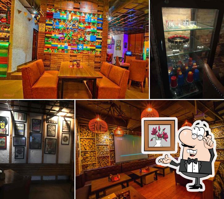 Wing-Ding Pub and Cafe
