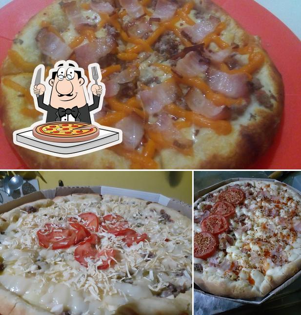 Escolha pizza no Big Esfiharia