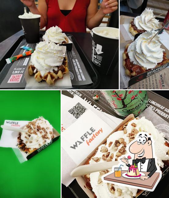 Waffle Factory sert une sélection de desserts