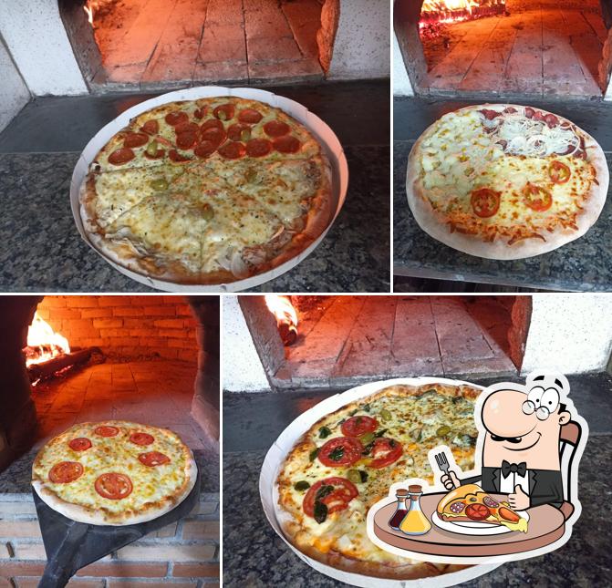 Peça pizza no GODSPLAN RESTAURANTE E PIZZARIA