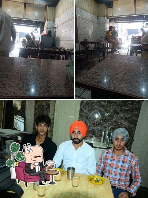 The interior of Madan Punjabi Dhaba