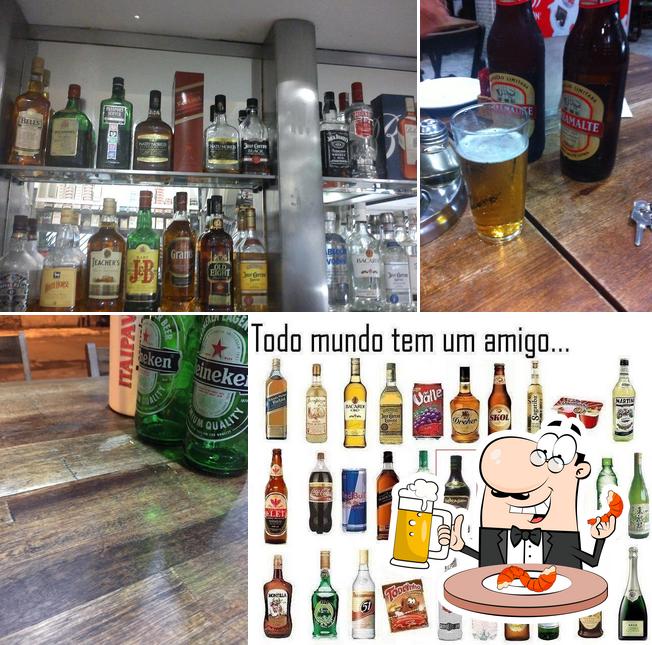 Você pode tomar um copo de cerveja leve ou escura